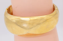 Load image into Gallery viewer, Vintage Gold Tone Clamper Bracelet  - JD11191