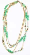 Load image into Gallery viewer, Vintage 1930s Deco Green Glass Necklace - JD11169