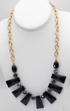 Load image into Gallery viewer, Vintage 1970s Trapezoid Shaped Glass Chiclet Necklace - JD11244