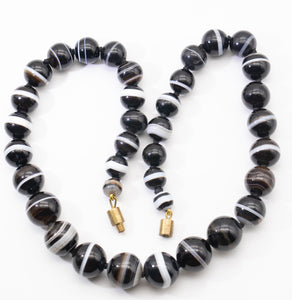 Vintage Black & White Banded Agate Necklace - JD11245 - SOLD OUT