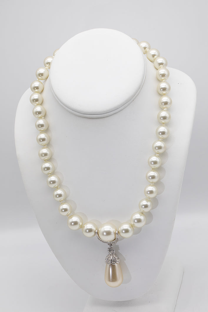 Signed Vintage KJL Pearl Drop Necklace - JD11232
