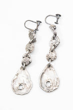 Load image into Gallery viewer, Vintage Silver Tone Dangle Earrings - JD11085