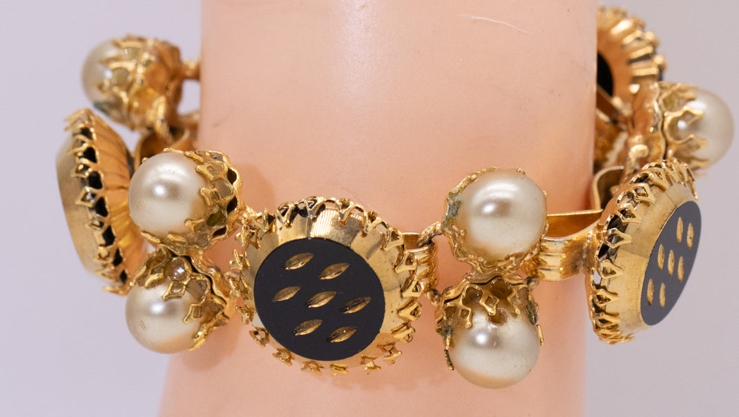 Pearl and Black Etched Bracelet  - JD11263