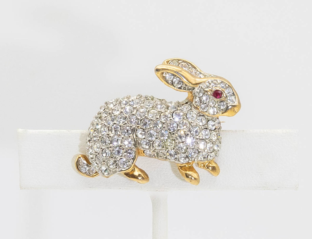  Vintage Rhinestone Rabbit Pin   - JD11042