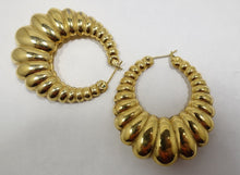 Load image into Gallery viewer, Vintage Signed Monet Pierced Hoop Earrings