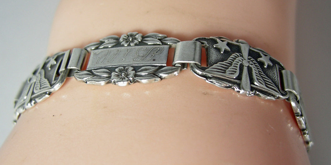 Vintage WW2 US Air Force Sterling Silver Forget Me Not Bracelet  - JD10280