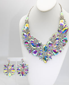 Contemporary Huge Borealis Rhinestone Necklace and Earrings - JD10655