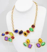 Load image into Gallery viewer, Vintage Signed Parklane Necklace, pin and earrings parure - JD10753