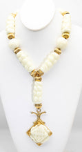 Load image into Gallery viewer, Vintage Signed William De Lillo Collectible Necklace  - JD11034