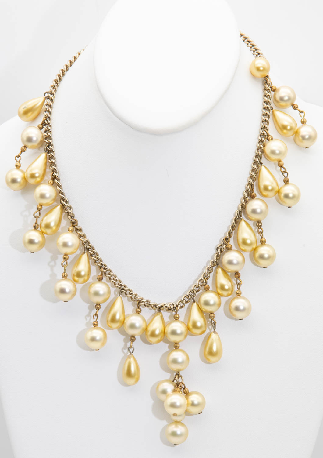 Vintage (Miriam Haskell?) Golden Faux Pearl   - JD10886