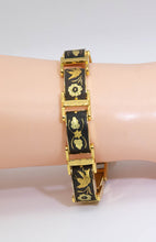 Load image into Gallery viewer, Vintage Gold Tone Damascus Design Link Bracelet - JD10958