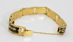 Vintage Gold Tone Damascus Design Link Bracelet - JD10958