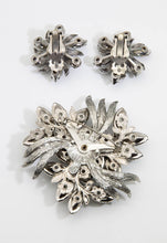 Load image into Gallery viewer, Vintage Pin and Earring Set  - JD10844