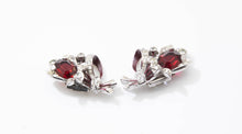 Load image into Gallery viewer, Vintage Deco Signed Crown Trifari Clip Earrings - JD11000