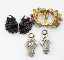 Load image into Gallery viewer, Three Pair of Vintage Earring Clip Back in a Lot - JD11008