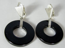 Load image into Gallery viewer, Vintage Black Bakelite Dangling Earrings - JD10306
