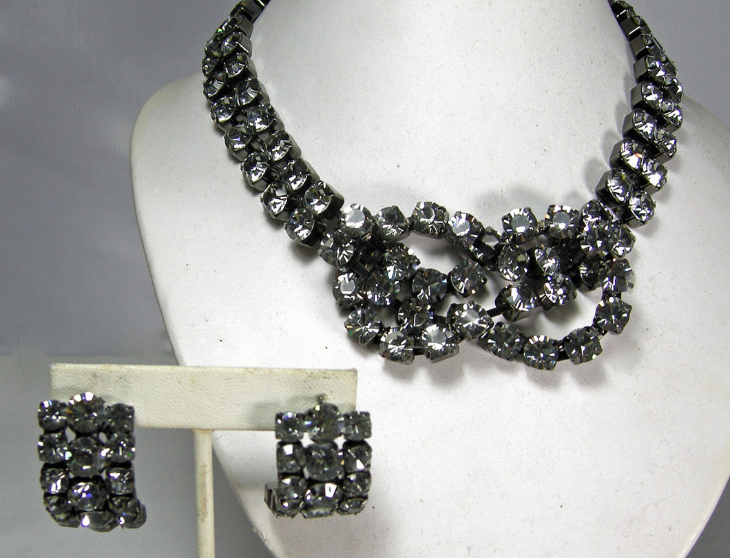 Unsigned Crystal Knot Necklace & Earring Set - JD10524