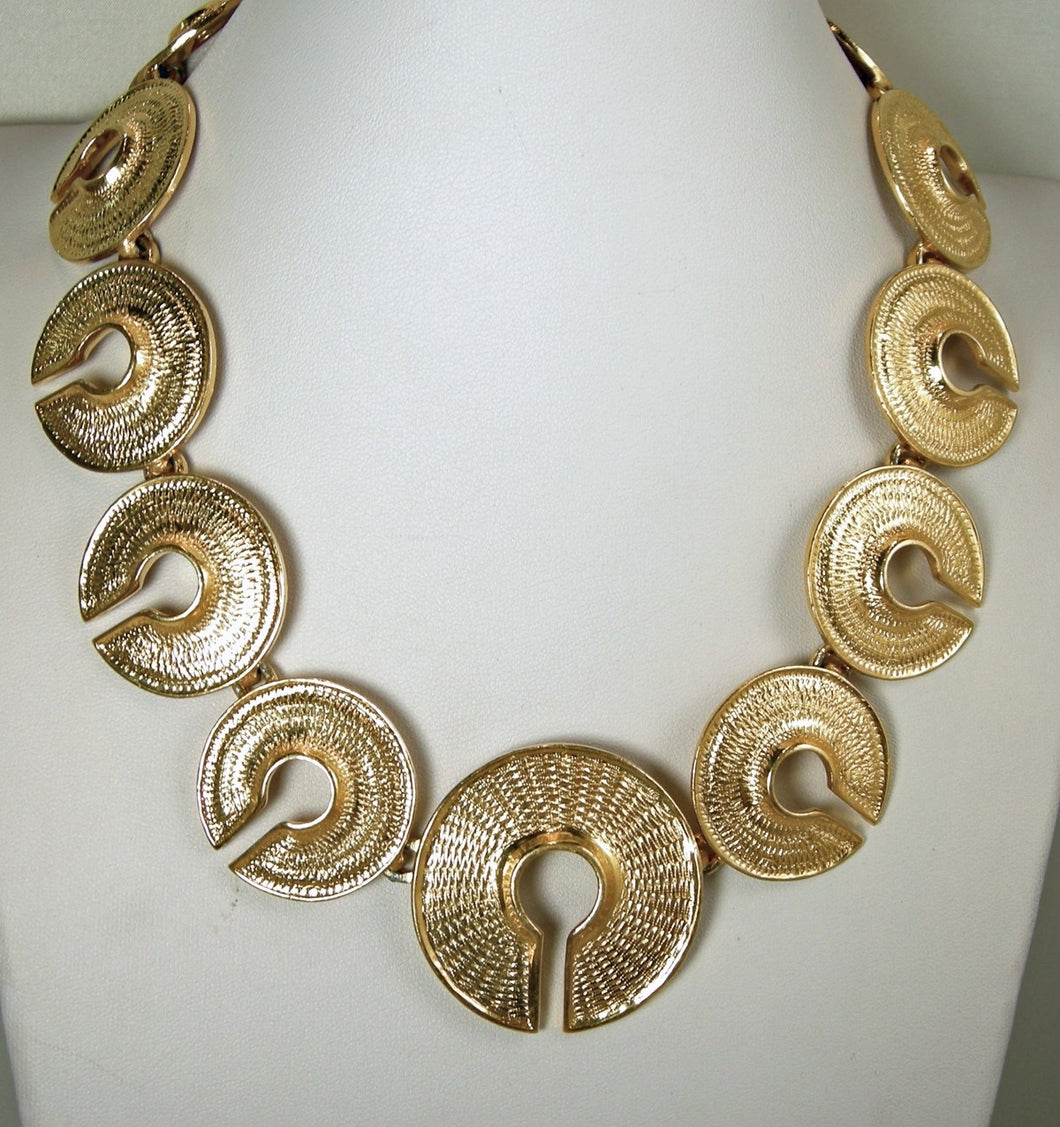 Vintage Textured Circle Link Necklace