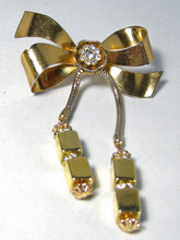 Load image into Gallery viewer, Rare Vintage Signed Coro Retro Bow Brooch  - JD10541
