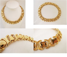 Load image into Gallery viewer, Vintage Faux Gold Necklace