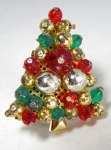 Load image into Gallery viewer, Vintage Colorful Christmas Tree Brooch - JD10532