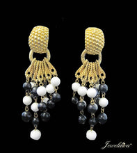 Load image into Gallery viewer, Vintage 1960&#39;s Black &amp; White Earrings