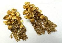 Load image into Gallery viewer, Vintage Franch Signed Lucien Piccard Clover Dangle Drop Earrings