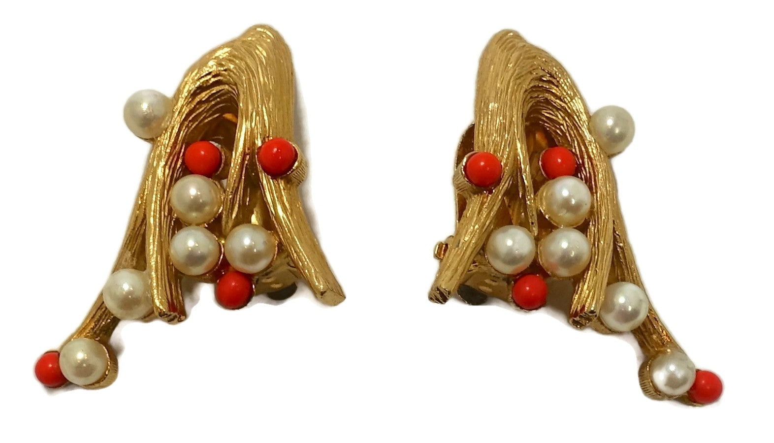 Vintage orders clip on mazer earrings