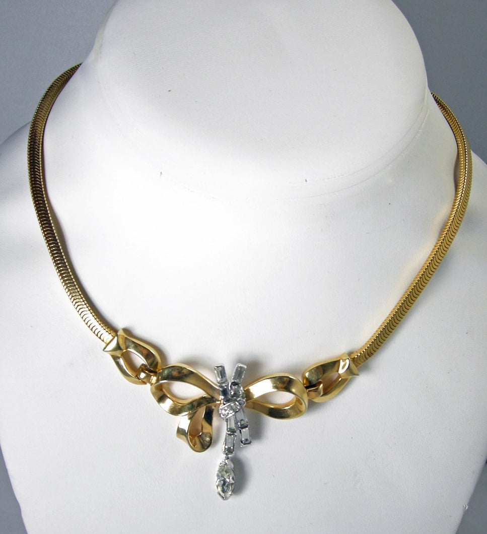 Vintage Signed Mazer Crystal Centerpiece Necklace