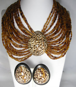 Vintage Gerda Lynggaard Monies Cowry Shell Necklace & Earrings