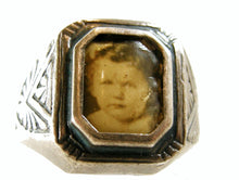 Load image into Gallery viewer, Sterling Silver Mourning Ring with Photo
