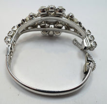Load image into Gallery viewer, Vintage Faux Pearl and Crystal Bracelet