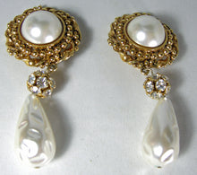 Load image into Gallery viewer, Vintage Signed Nancy M Dramatic Faux Pearl Drop Earrings- JD10443