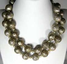 Load image into Gallery viewer, Vintage Rare Long Decorative Chrome Ball Necklace - JD10337