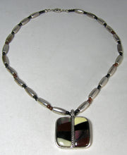 Load image into Gallery viewer, Vintage Sterling Silver Earthy Pendant Necklace - JD10520