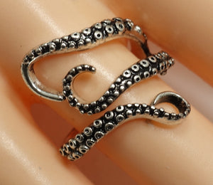 Sterling Silver Abstract Snake Design Ring, Size 7-1/2