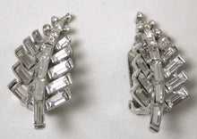 Load image into Gallery viewer, Vintage Sterling Silver Leaf Crystal Earrings