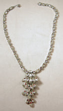 Load image into Gallery viewer, Vintage Signed Weiss Clear Crystal Drop Necklace